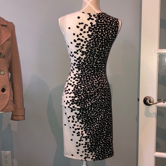 BCBG Max Azria Dress - Picture 2 of 7